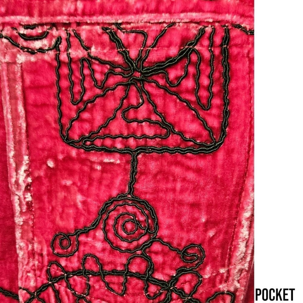  CHICO'S FUSHIA & BLACK NEW embroidered designs  longSleeve velvet silk Jacket - Picture 8 of 17